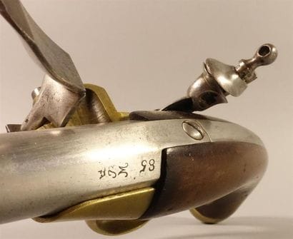 Pistolet de cavalerie à silex modèle 1777....