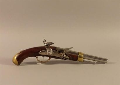 Pistolet de cavalerie à silex modèle 1777....