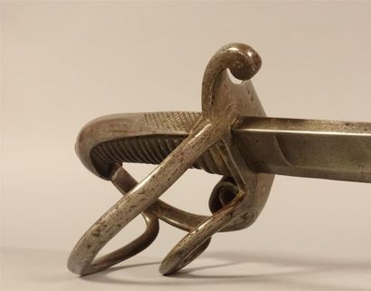 Sabre de cavalerie allemand. Poignée recouverte...