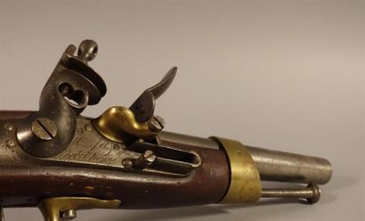 Pistolet d'arçon à silex modèle An XIII....