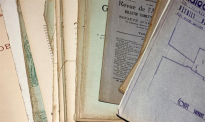 Collection de 40 affiches de ventes aux enchères...