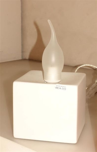 LAMPE DE TABLE NUT Fabricant : Ceramiche...