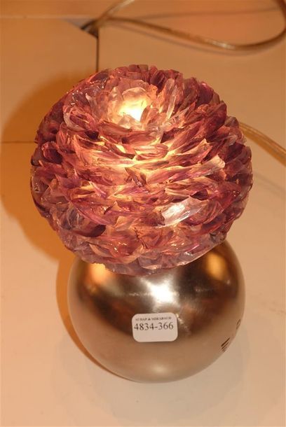 LAMPE DE TABLE FAUX JUMEAUX Designer : Laurent...