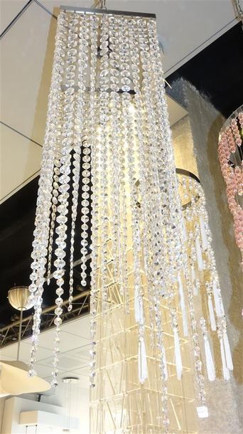 SUSPENSION SQUARE CLEAR CRISTAL CHANDELIER...