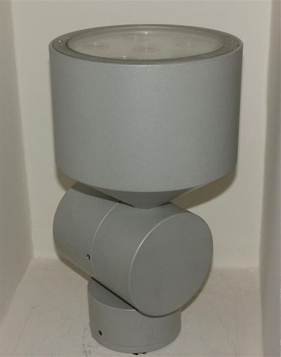 SPOT SUR PATERE ANDRA Fabricant : I-led Preciser...