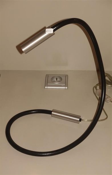 LAMPE DE TABLE SCAR-LED Fabricant : Trizo...