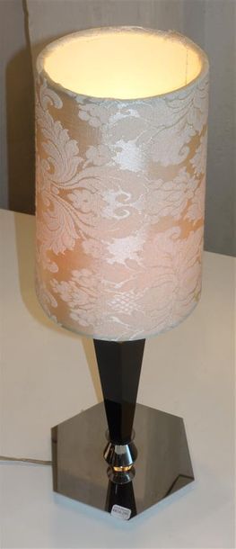 LAMPE A POSER INCOMPARABLE Designer : Jeremi...