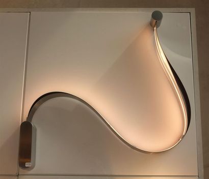APPLIQUE FORMALA avec diffuseur argent Designer...