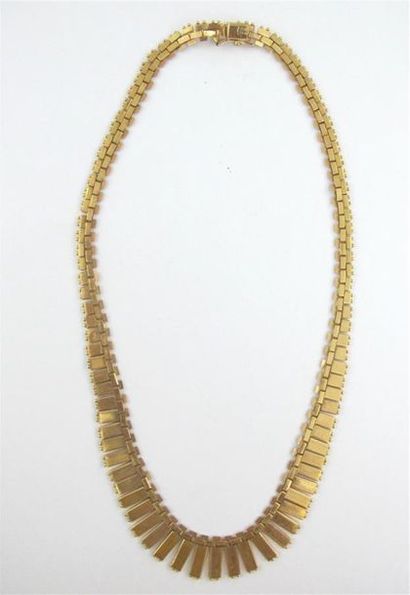 Collier articulé en or jaune 750 millièmes...