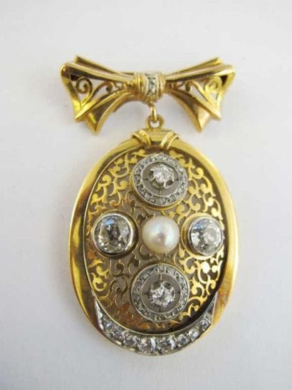 Broche 