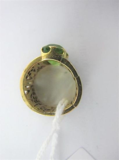 LALIQUE
Bague bandeau en or jaune 750 millièmes...