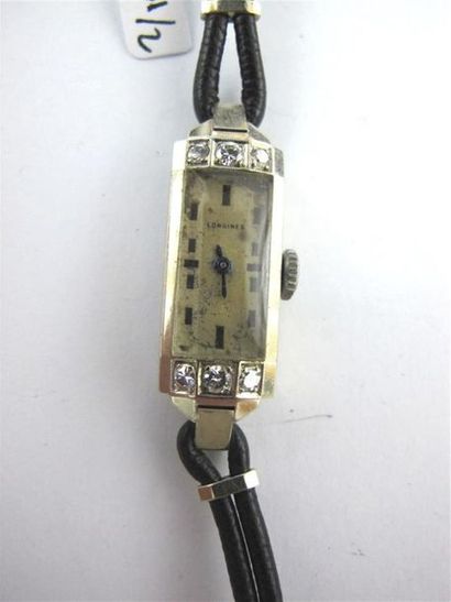 LONGINES
Montre-bracelet de dame, la montre...