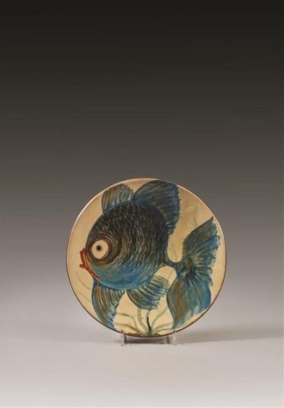 PUIGDEMONT
Plat rond au poisson, sur talon,...