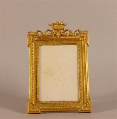MAISON ALPHONSE GIROUX 
Cadre rectangulaire...