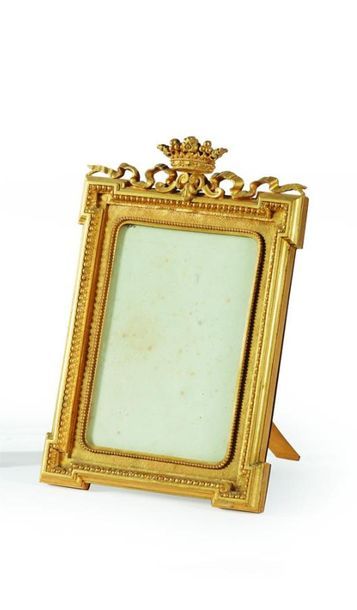 MAISON ALPHONSE GIROUX 
Cadre rectangulaire...
