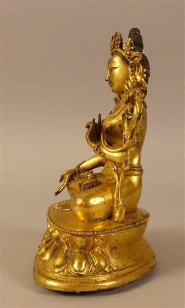 TIBET
Statuette de Tara blanche en bronze...