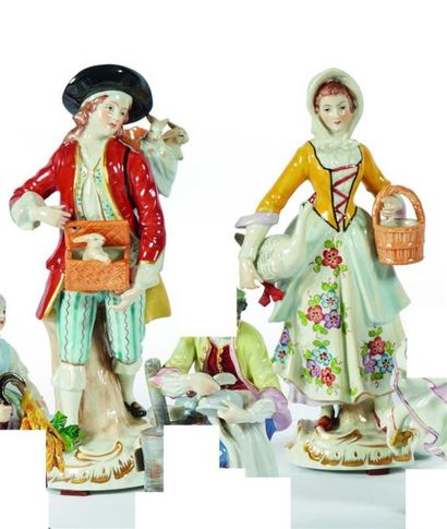 ALLEMAGNE
Deux figures en porcelaine à décor...