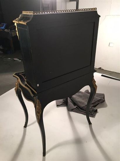 Petit bureau bonheur du jour en bois noirci...