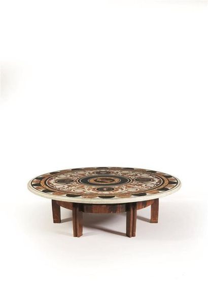 Important plateau de table circulaire en...