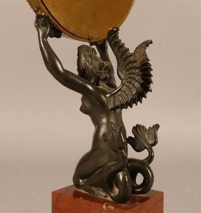 Petit miroir de toilette à poser en bronze...