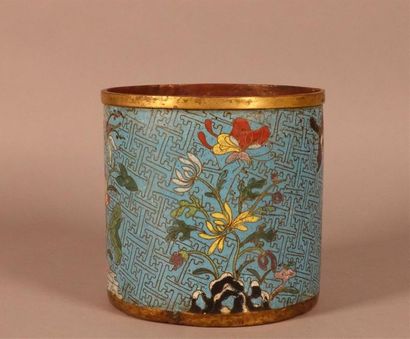 CHINE
Porte-pinceaux en bronze doré et émaux...