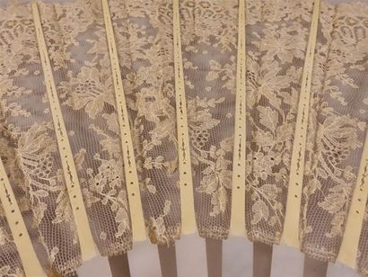 Graminées, vers 1900
Éventail, feuille en...