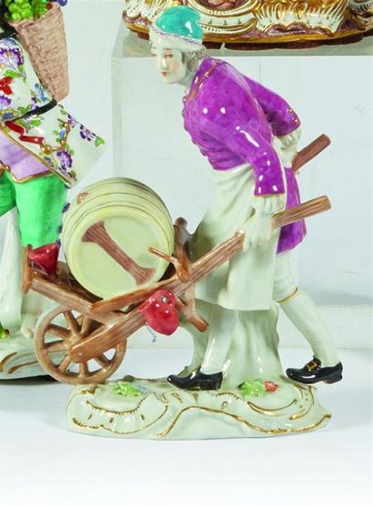 ALLEMAGNE, Meissen
Figure en porcelaine à...
