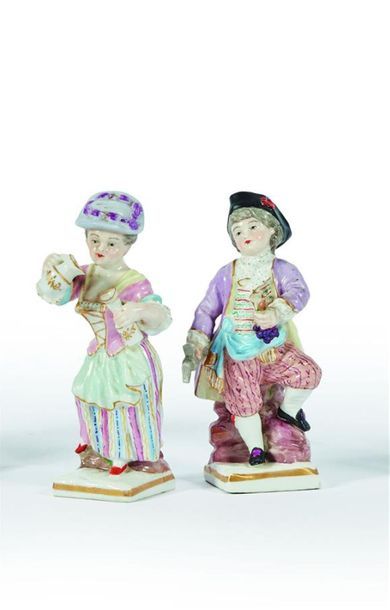 ALLEMAGNE
Deux figures en porcelaine à décor...