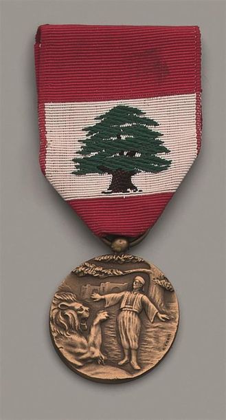 FRANCE - OUTRE-MER
LIBAN 
ORDRE DU MÉRITE...