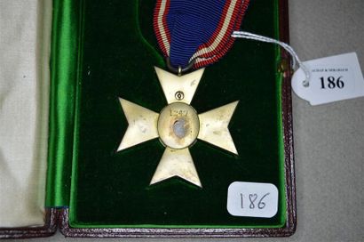 GRANDE-BRETAGNE
ORDRE ROYAL DE VICTORIA
Croix...