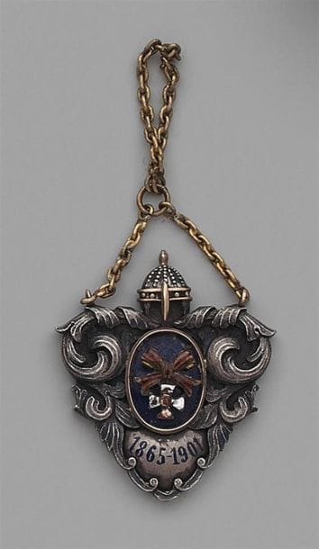 RUSSIE
ÉCOLE D'INFANTERIE DE TCHOUGOUYEV...