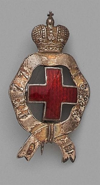 RUSSIE
CROIX-ROUGE
INSIGNE POUR LA GUERRE...