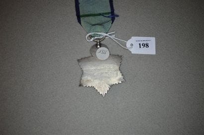 GRANDE-BRETAGNE
 « INDIAN TITLE BADGE »,...