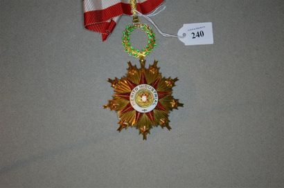 PORTUGAL
ORDRE DU MÉRITE INDUSTRIEL
Bijou...