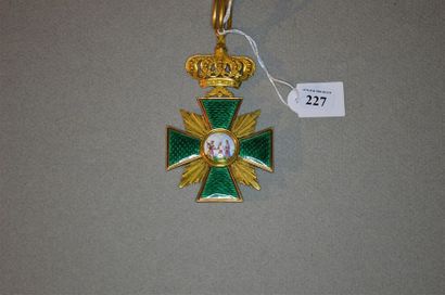 POLOGNE
CROIX DE CHAPITRE DE L'ÉGLISE COLLÉGIALE...