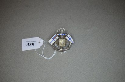 RUSSIE
YACHT-CLUB DE KIEV
Insigne en argent...