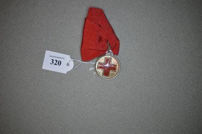 RUSSIE
MÉDAILLE DE LA CROIX ROUGE POUR LA...