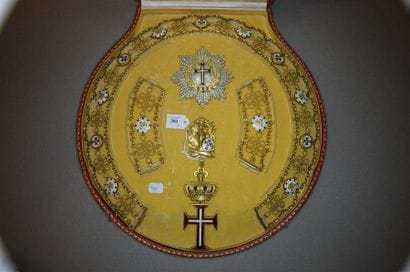 VATICAN
ORDRE DU CHRIST
Important collier...