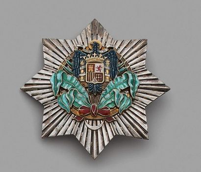 ESPAGNE
ORDRE D'AFRIQUE, créé en 1933. 
Plaque...