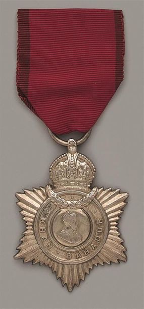 GRANDE-BRETAGNE
 « INDIAN TITLE BADGE »
Médaille...