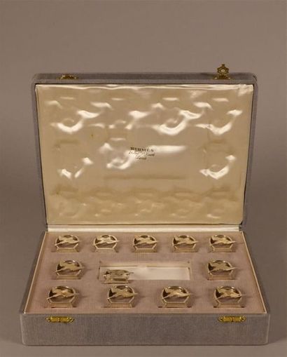 HERMÈS Paris
Douze porte-cartes en argent,...