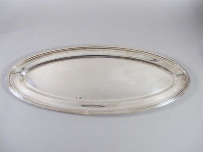 CHRISTOFLE
Grand plat ovale en métal argenté,...