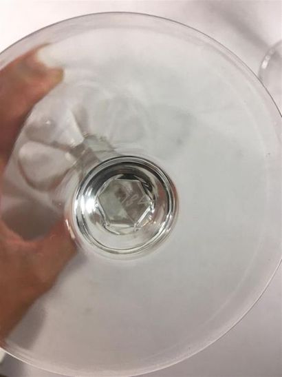 Partie de service de verres à pied en cristal,...