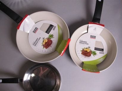 ITALIE. Designer Barazzoni pour Porsche
Poissonnière...