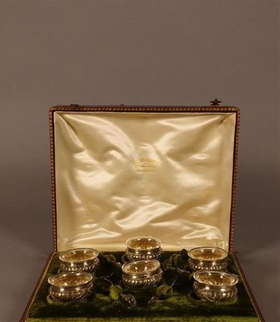 Service à caviar pour six personnes en argent...