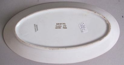 LIMOGES. Arstyl
Partie de service de table...