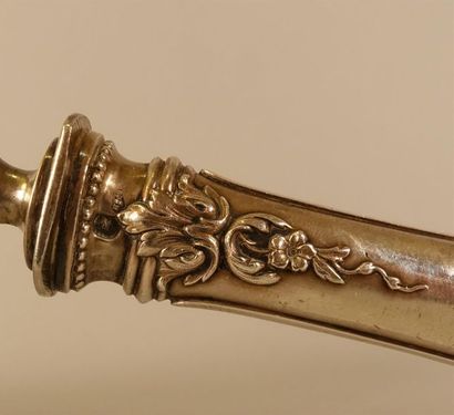 Pelle à asperges en argent. Long. : 28,8...