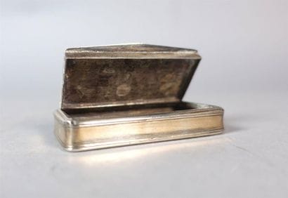 Lot de 4 boites en argent (Poids : 202 g)...