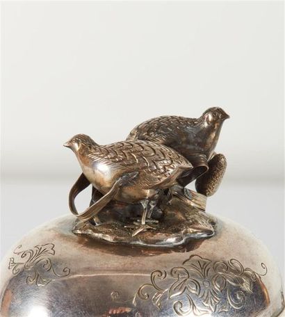 JAPON - Vers 1900
Brûle parfum couvert en...