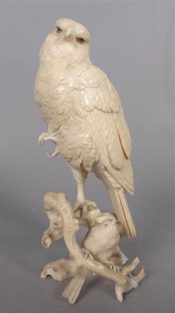 JAPON - XIXe siècle
Okimono en ivoire sculpté,...